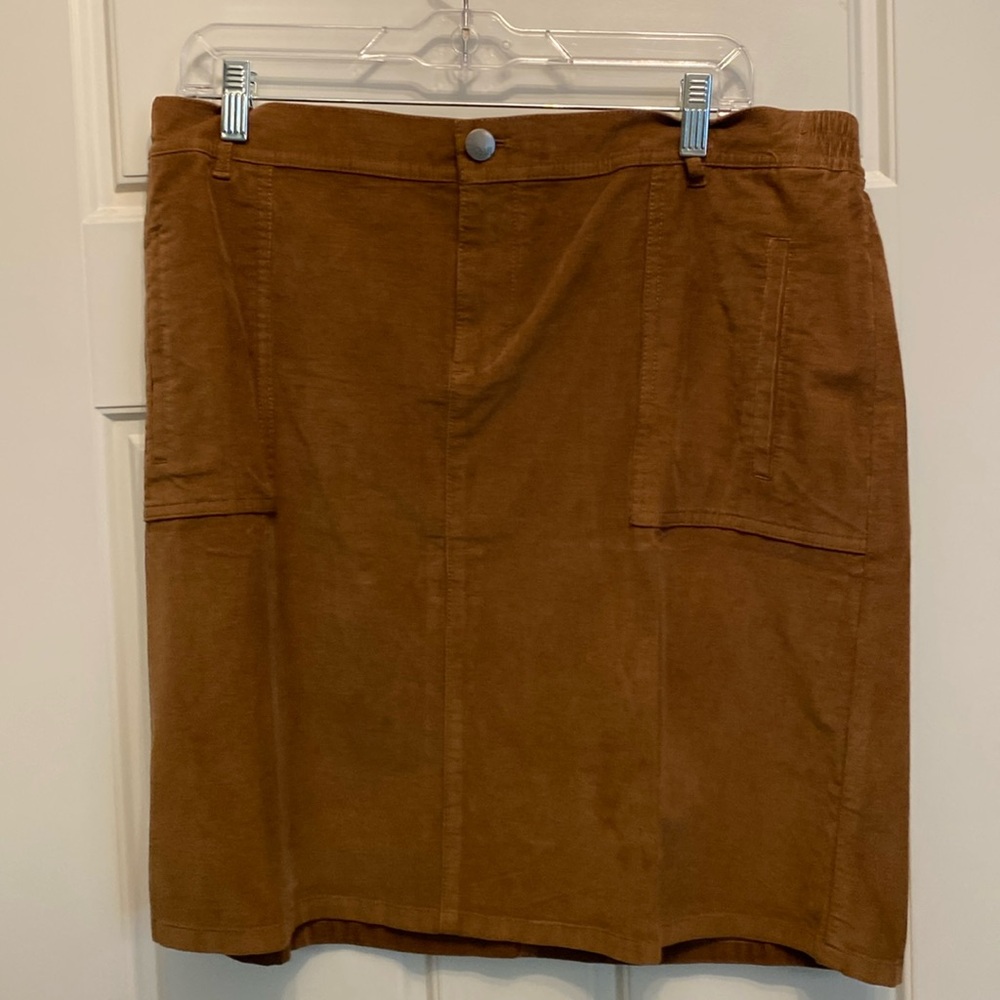 J.Jill rust brown corduroy skirt.  New with tags.  Size Large Petite.